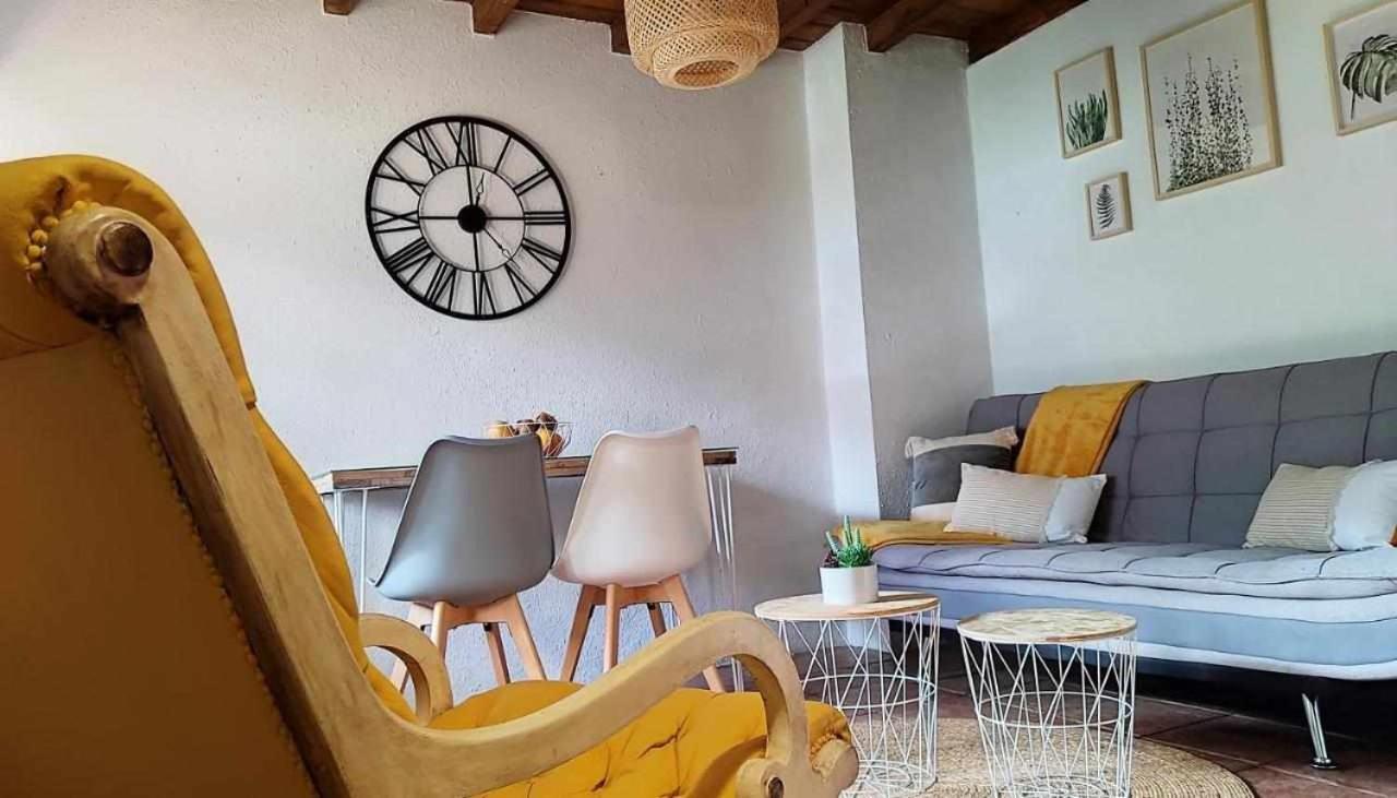 Apartamentos Rurales La Laguna Somiedo Valle de Lago Exteriör bild