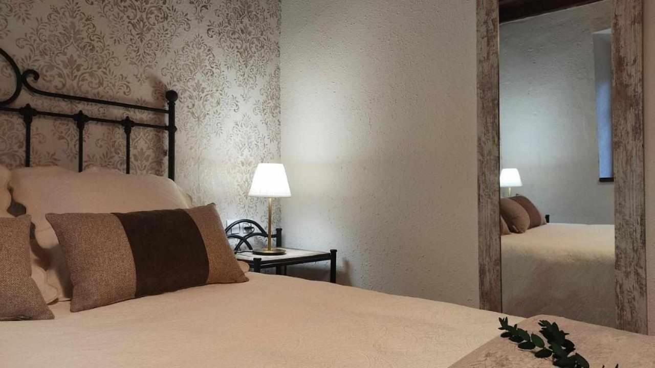 Apartamentos Rurales La Laguna Somiedo Valle de Lago Exteriör bild
