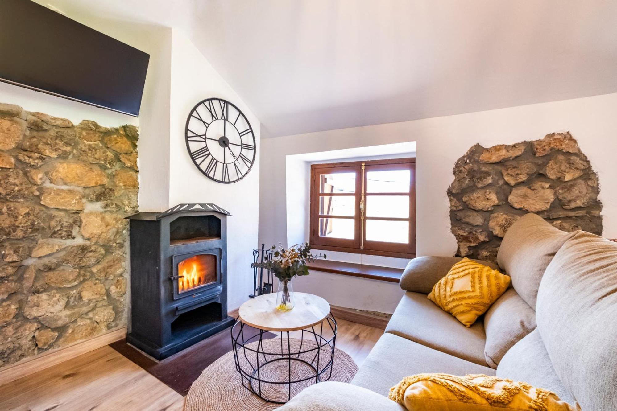 Apartamentos Rurales La Laguna Somiedo Valle de Lago Exteriör bild