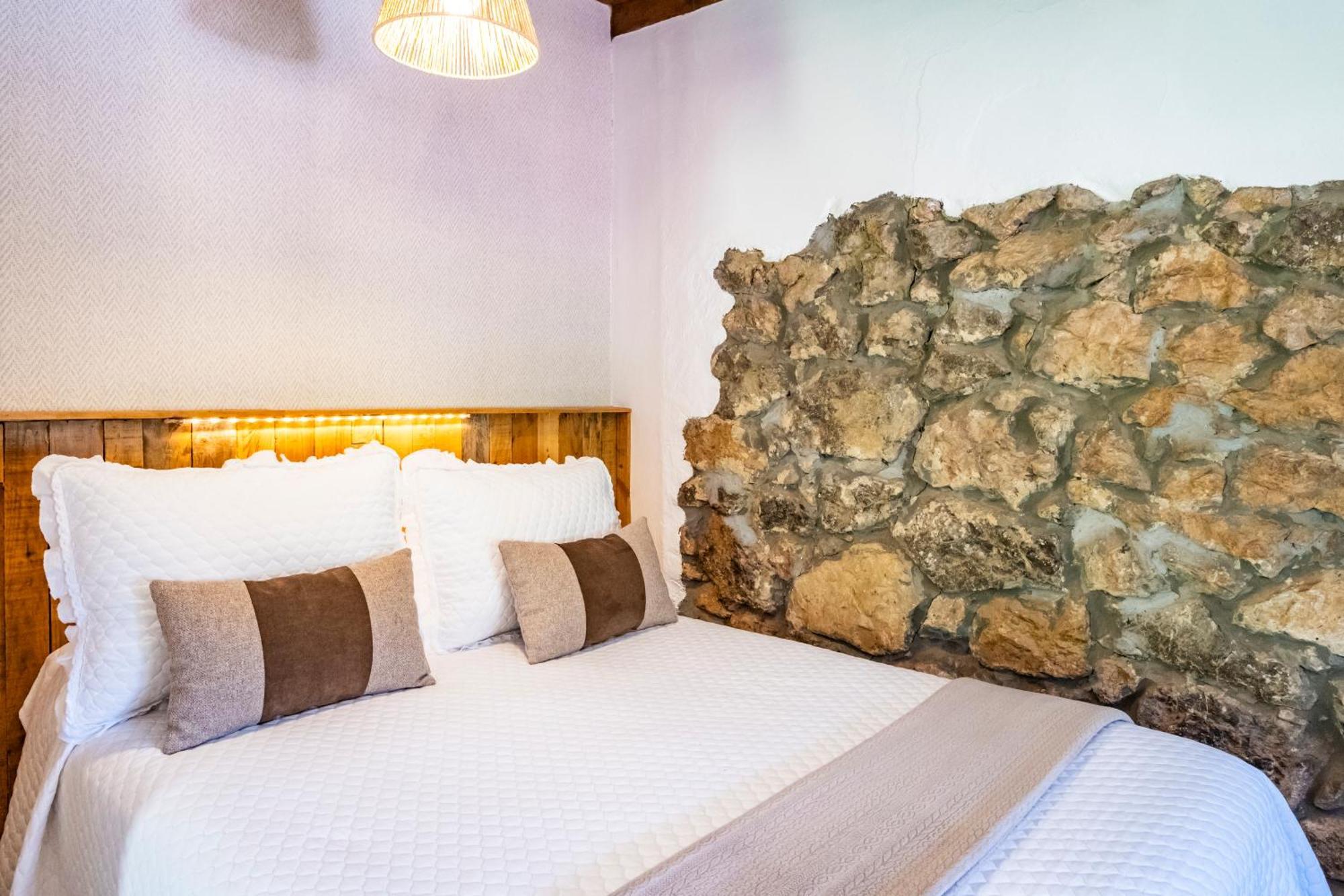 Apartamentos Rurales La Laguna Somiedo Valle de Lago Exteriör bild